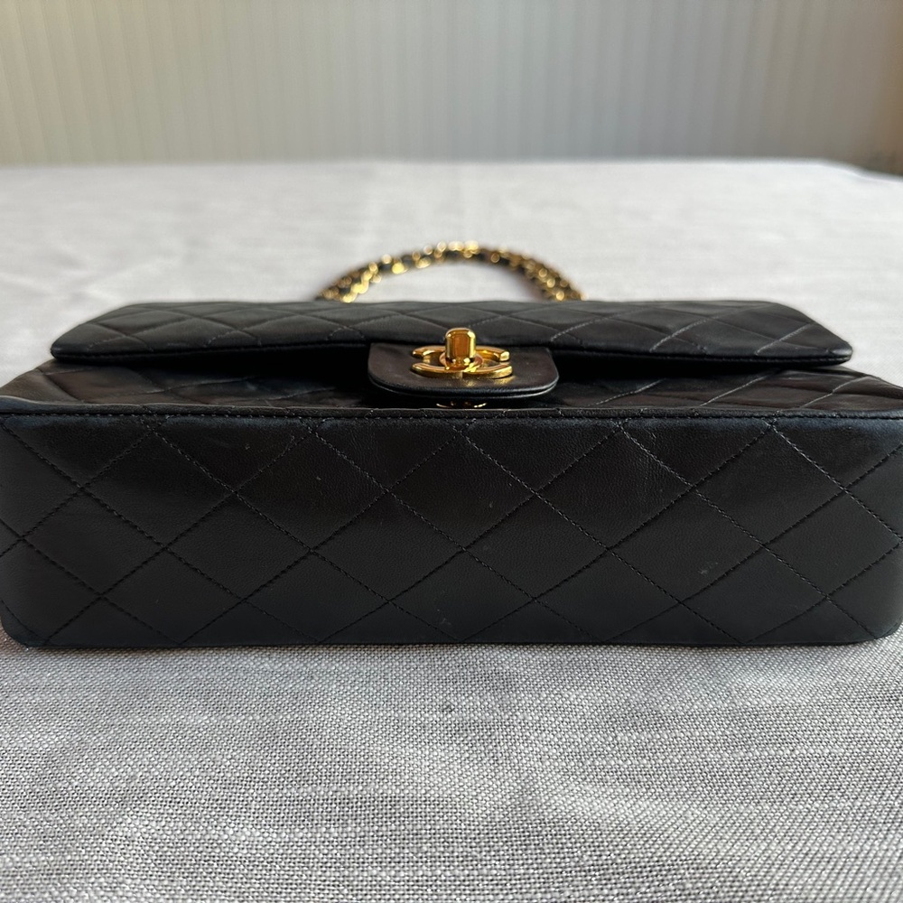 Chanel Vintage Black Quilted Leather Shoulder Bag Gold Chain Medium Double Flap - Picture 5 of 8